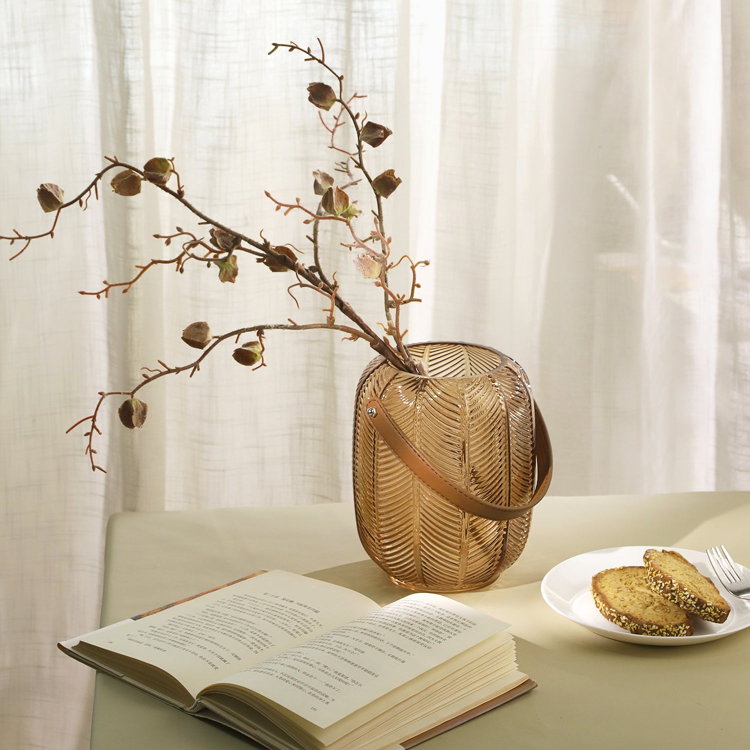 NIKKY HOME Chic Antique glass vase with leaf pattern