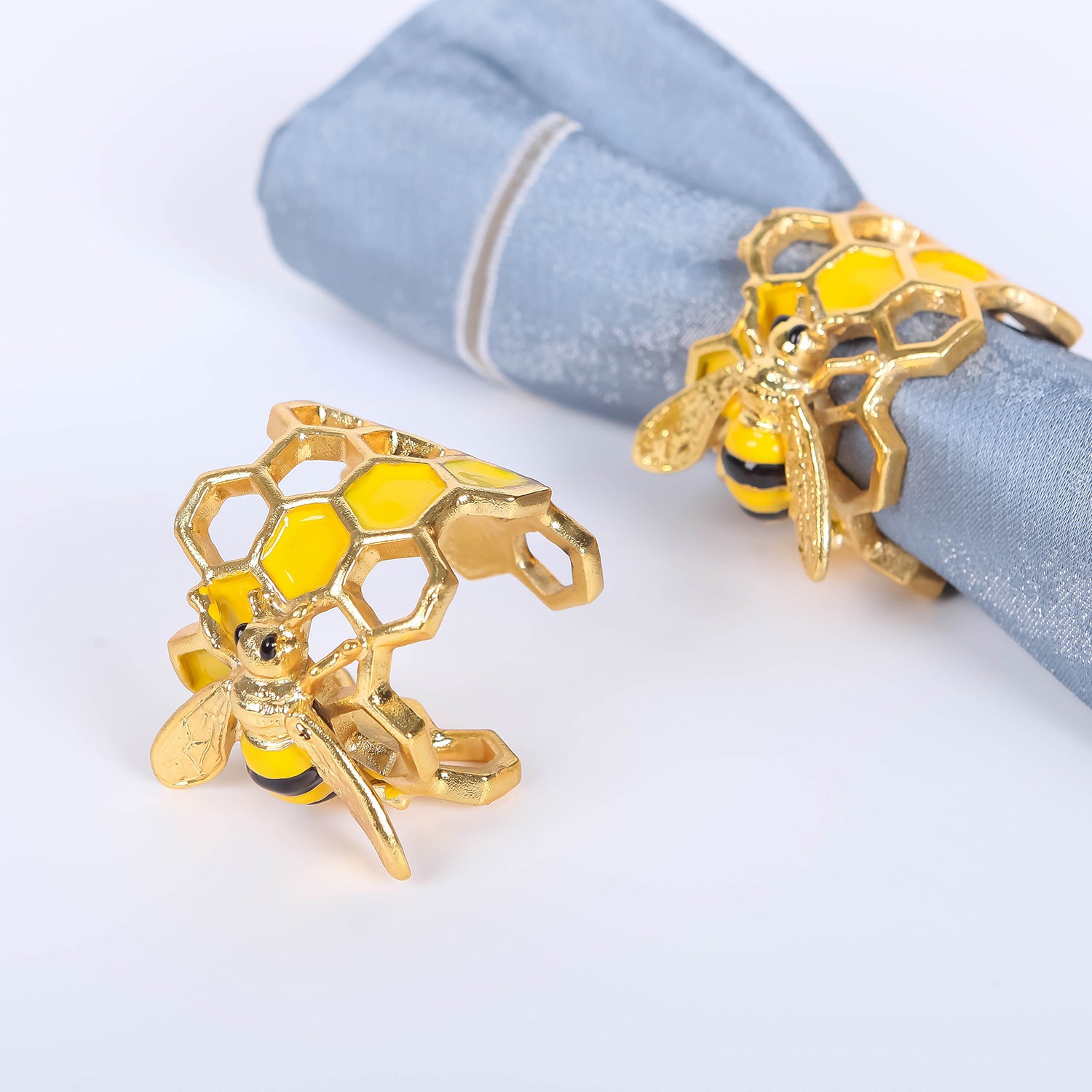 Nikky Home 2 Piece Metal Bee Napkin Ring Set