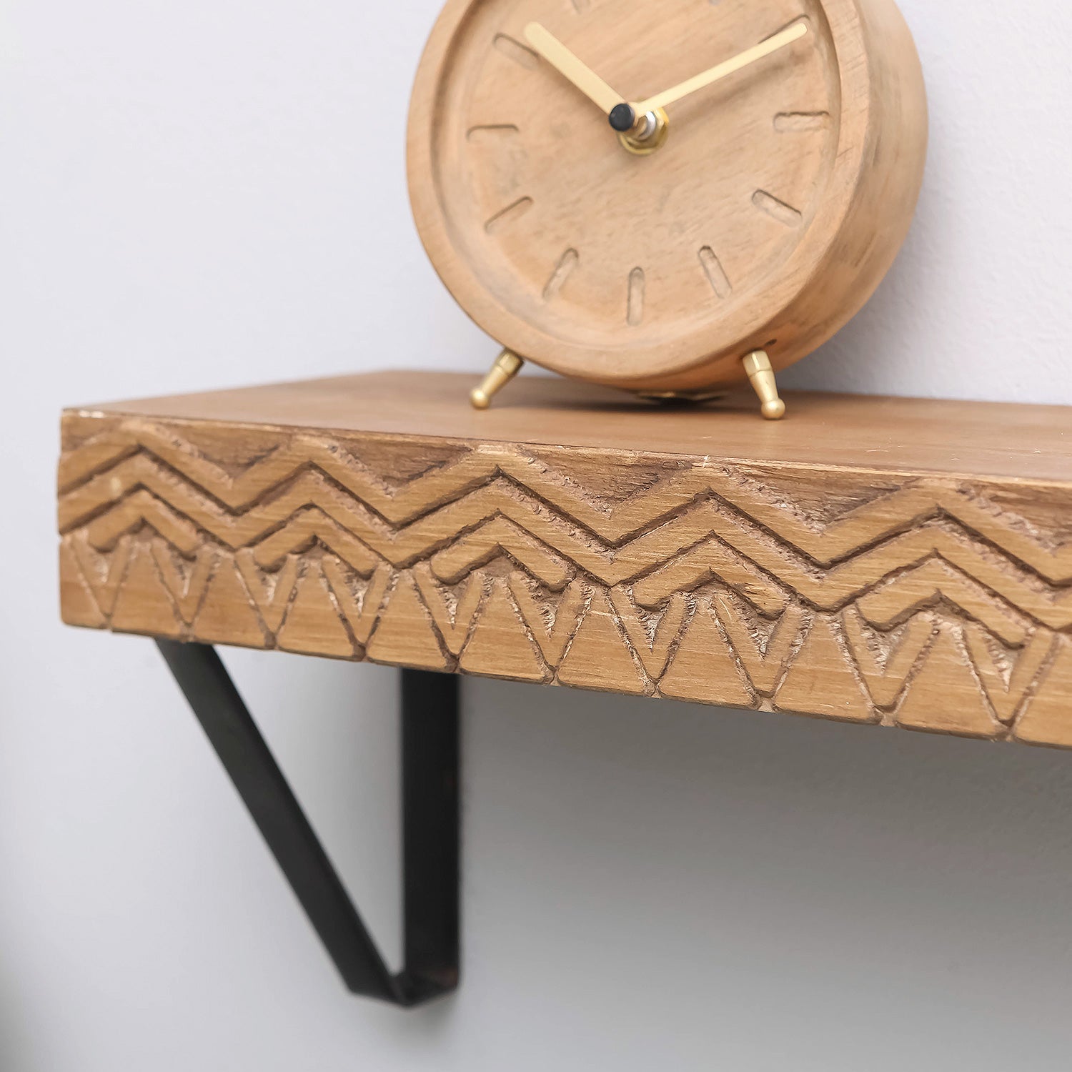 Nikky Home 2 Piece Metal Bracket Carved Wood Shelf Set