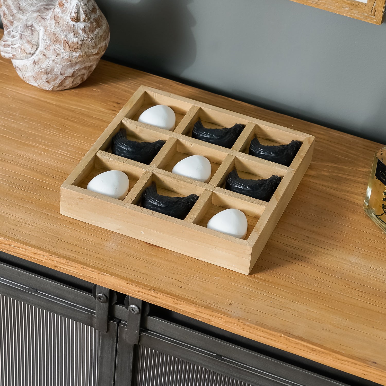 NIKKY HOME Farmhouse Tic Tac Toe Board Game Hen and Egg