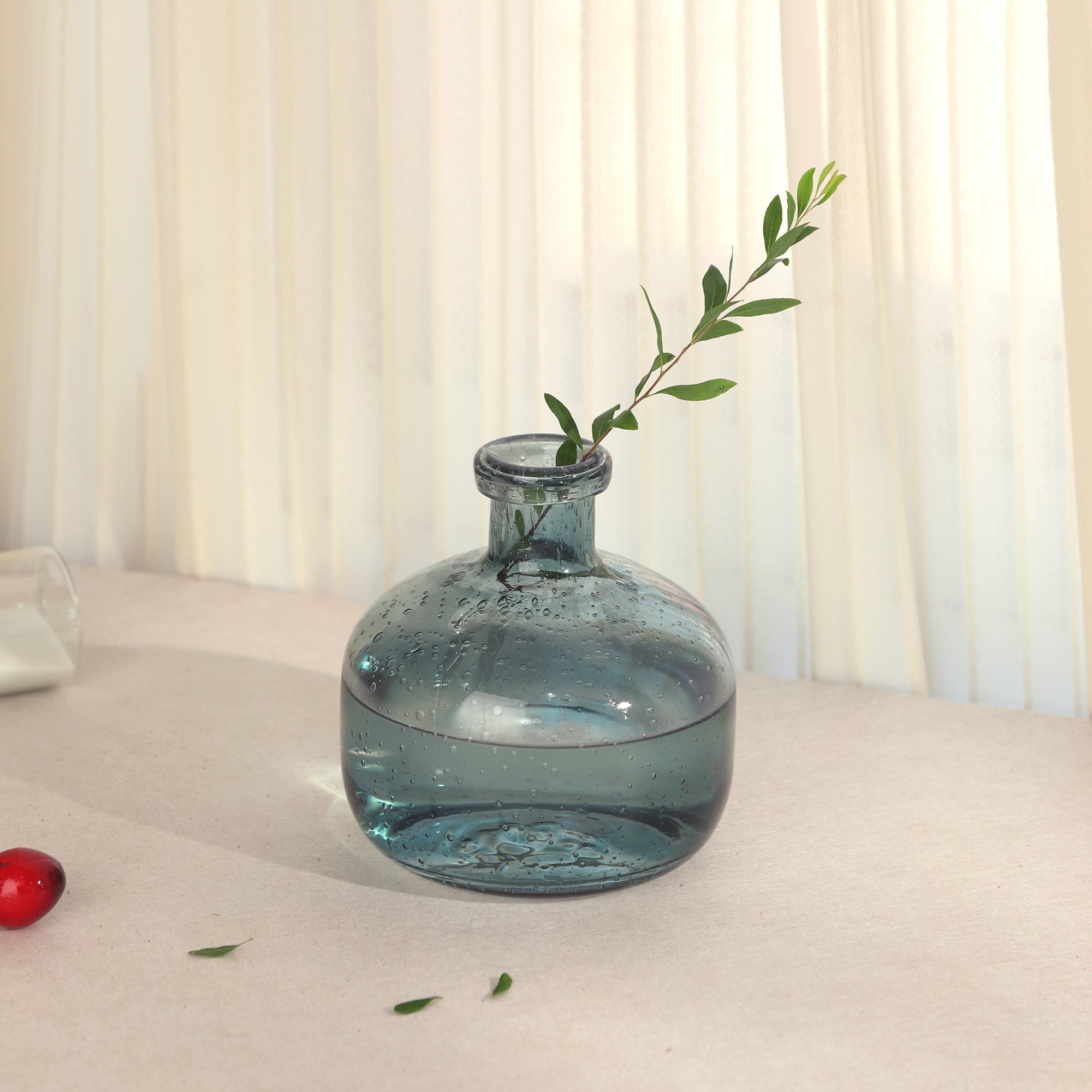 NIKKY HOME Solid Color Round Art Glass Vase for Flowers
