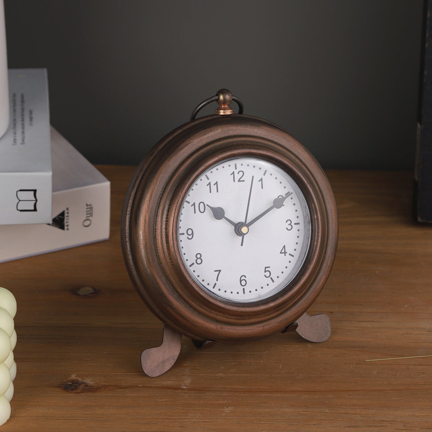 NIKKY HOME Vintage Table Clock